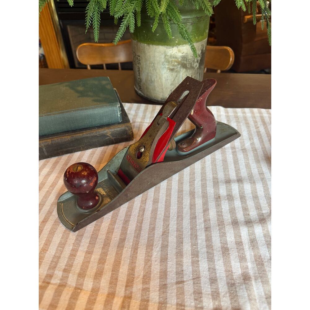 Vintage Stanley Victor No. 1105 Jack Plane with red-painted wooden handle